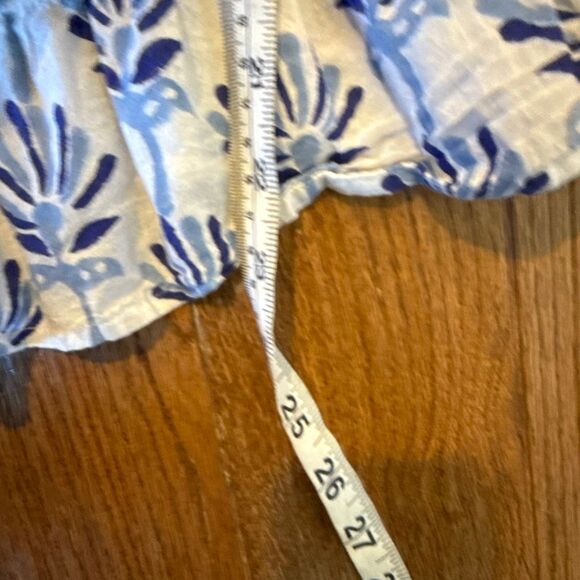 Sole by Mare blue block print ruffled blouse small - Picture 7 of 9